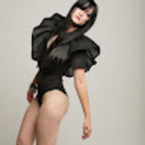 Meet your Posher, Liz